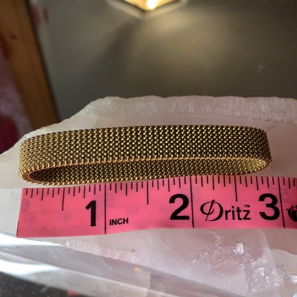 Stainless Steel Gold Colored Mesh Bracelet - Vertu Collecti - Picture 5 of 5